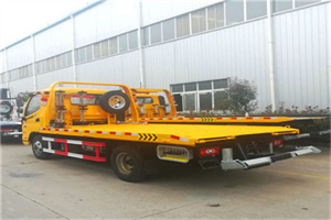 桐柏附近拖车救援搭电